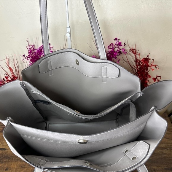Reaction KENNETH COLE Gray Large Tote - Picture 7 of 12